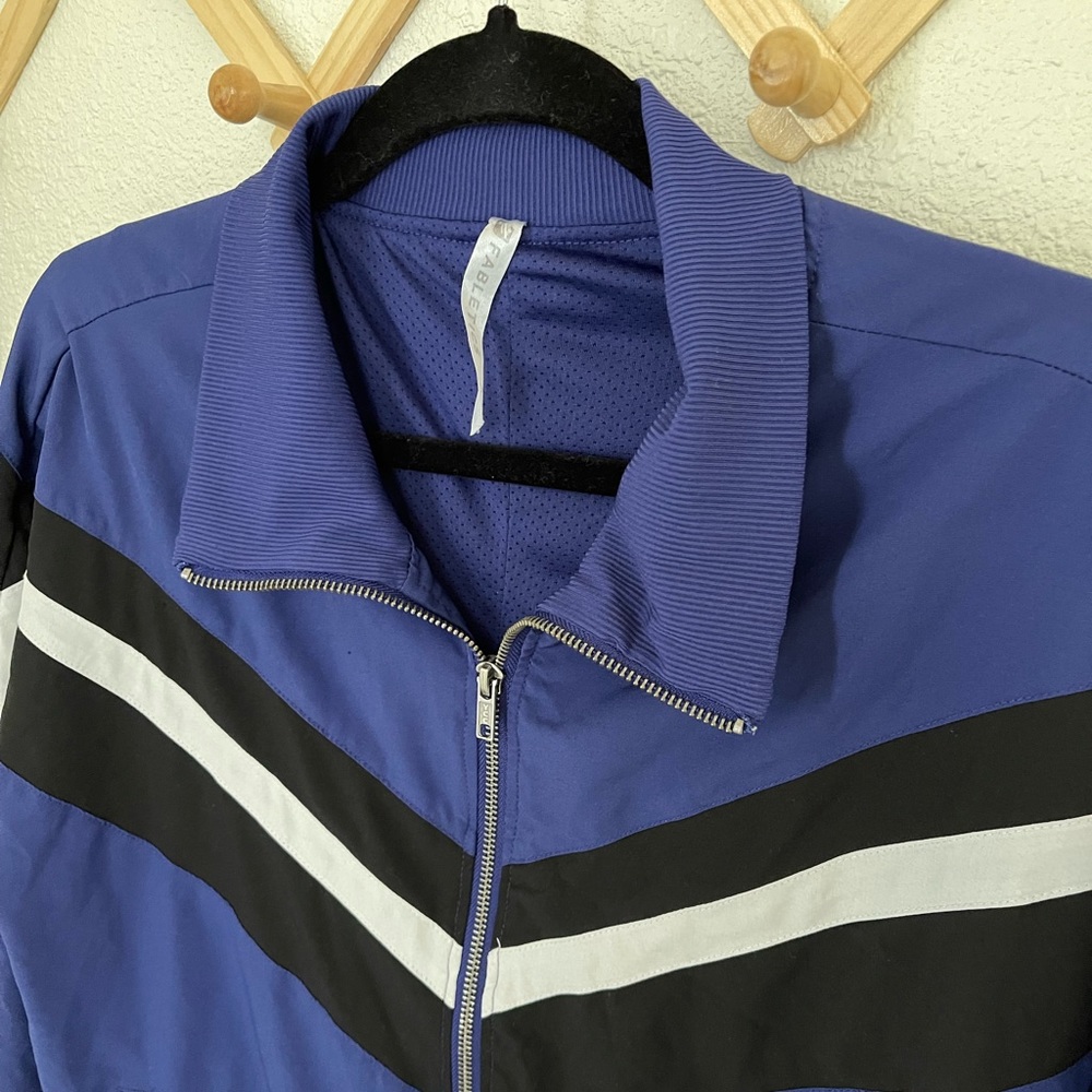Fabletics Augustus Jacket - Picture 5 of 9